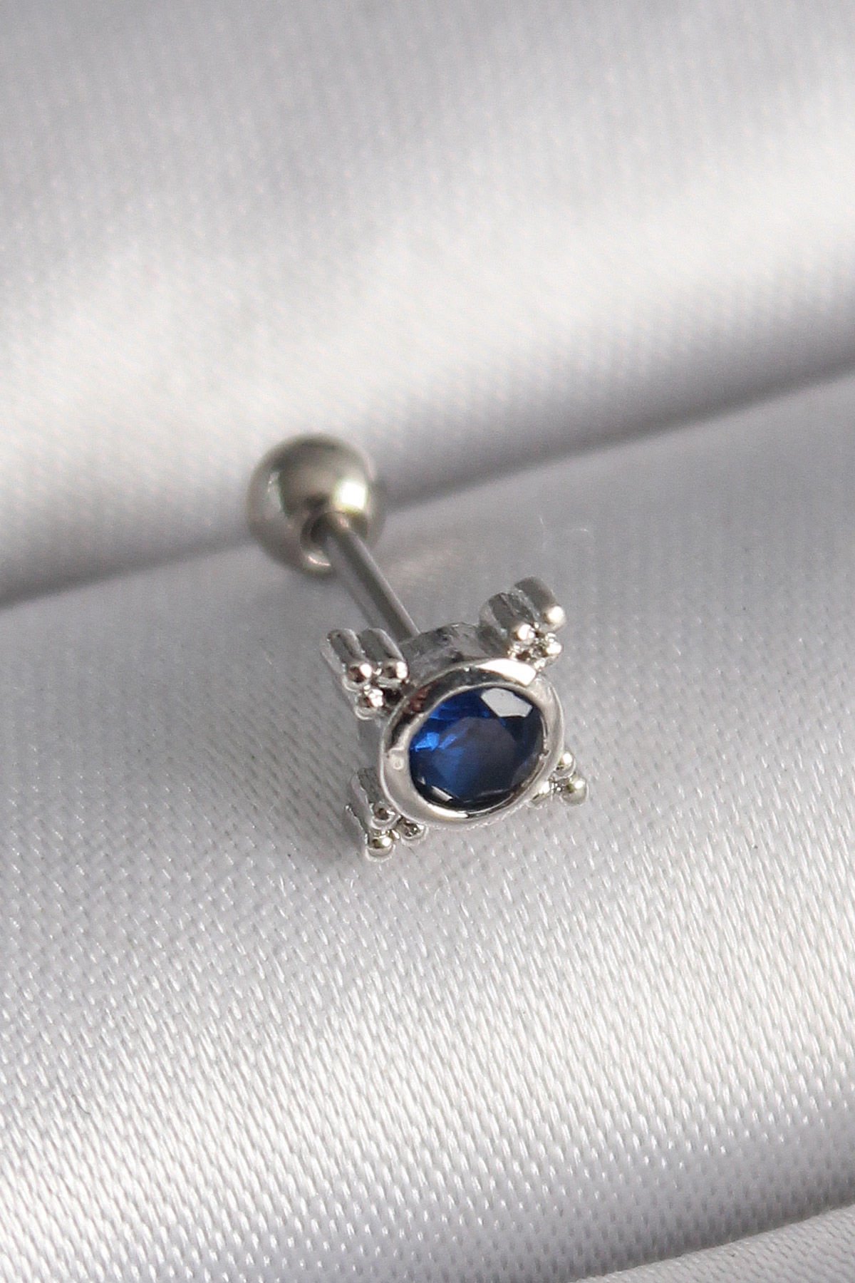 Gümüş Mavi Zirkon Taşlı Tragus Piercing - 316L Çelik