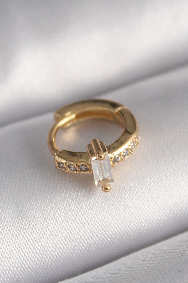 Gold Zirkon Taşlı Tragus Piercing - 316L Çelik