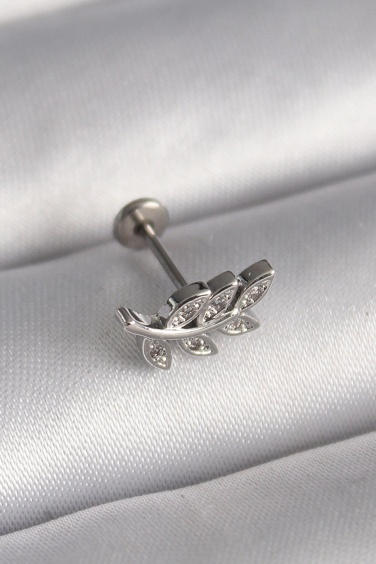 Gümüş Dal Model Zirkon Tragus Piercing