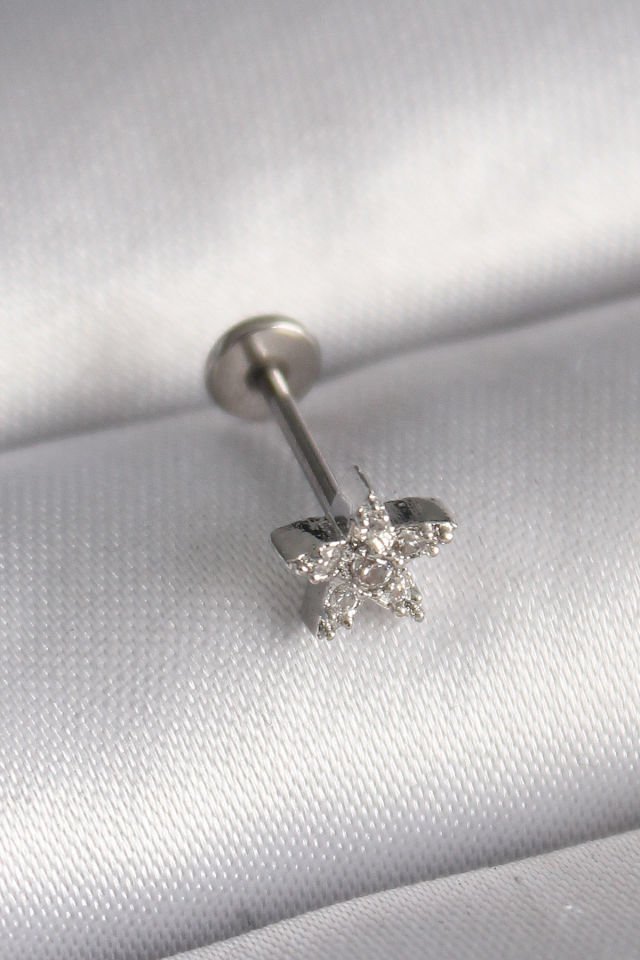 Gümüş Zirkon Taşlı Yıldız Tragus Piercing - 316L Çelik