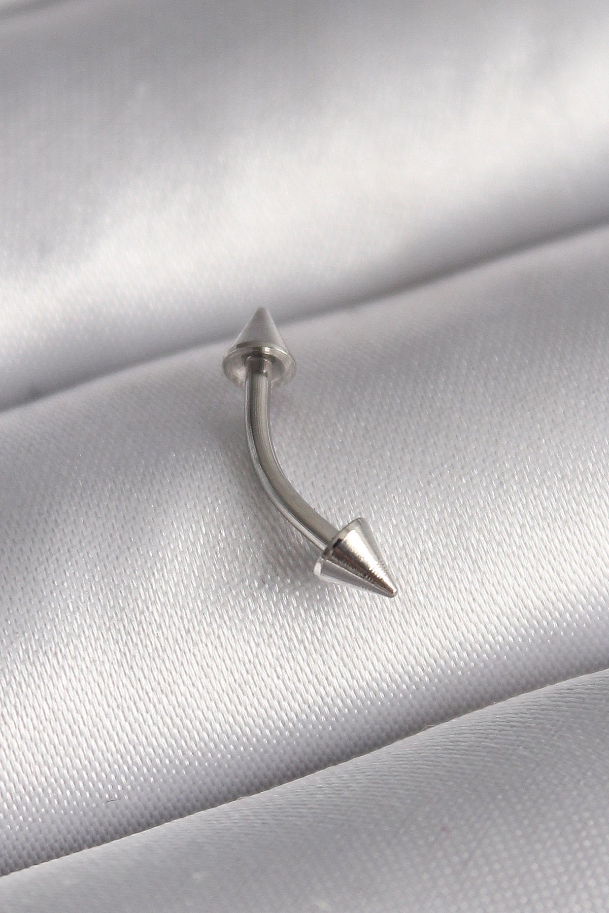 Gümüş Çivi Model Piercing - 316L Çelik