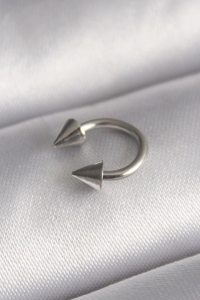 Gümüş Halka Çivi Kadın Piercing - 316L Çelik