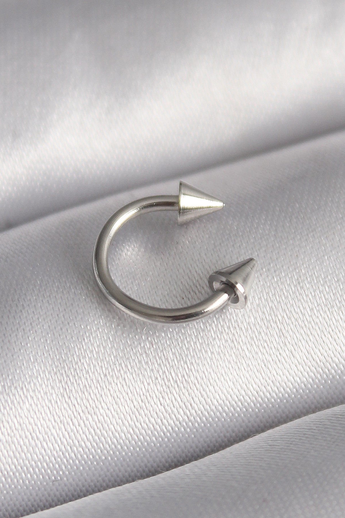 316L Çelik Gümüş Halka Çivi  Kadın Piercing