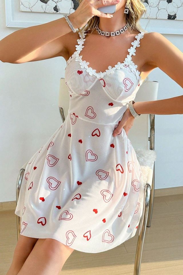 Bella Notte Beyaz Kalp Desenli Papatya Askılı Gecelik 15993