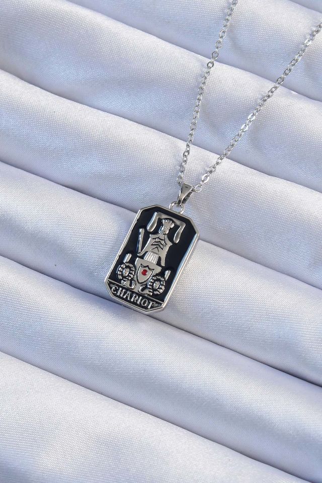 Kadın Gümüş Tarot Kolye – Siyah Mineli 316L Çelik Zincir Tasarım