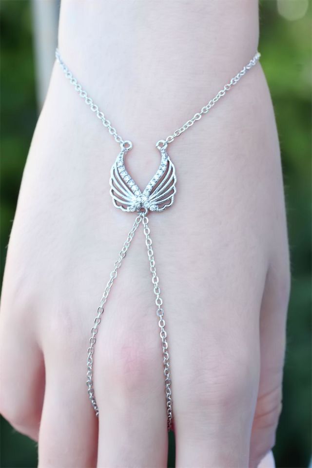 Melek Kanadı Figürlü Zirkon Taşlı Silver Renkli Şahmeran Bileklik