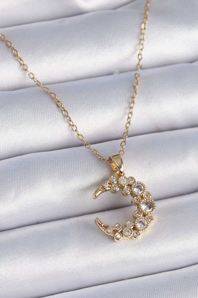 Kadın Gold Hilal Kolye – Zirkon Taşlı 316L Çelik Zincir