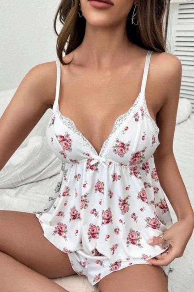 Bella Notte Beyaz Çiçek Desenli Şort Takım 7536