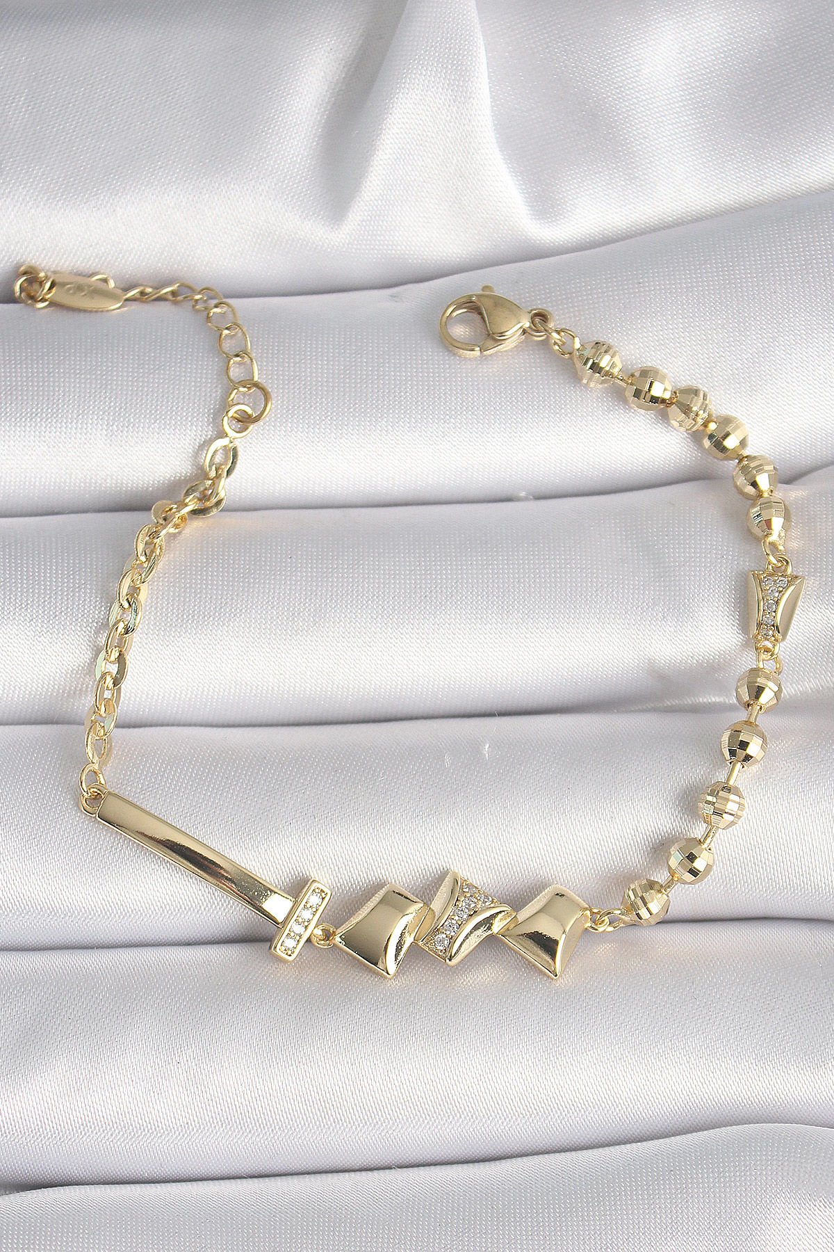 Gold Zirkon Taş Detaylı Bileklik - Xuping VIP Exclusive Seri