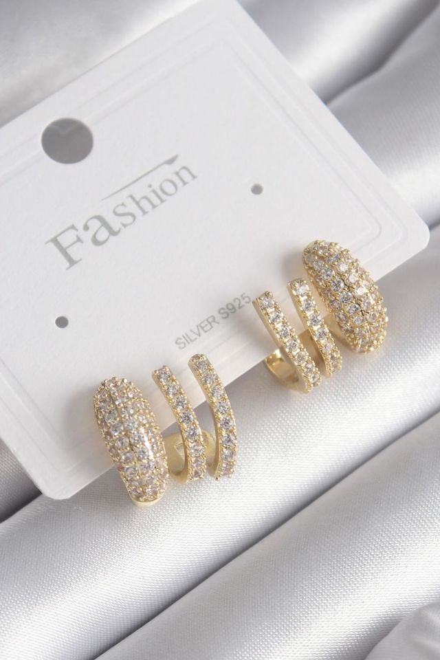 Gold Zirkon Taşlı Kadın Küpe - Şık ve Zarif Tasarım