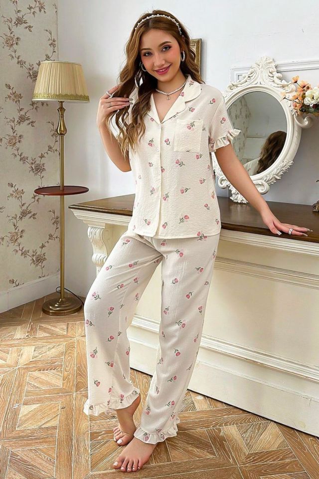 Bella Notte Ekru Çiçek Desenli Yakalı Pijama Takımı 7036