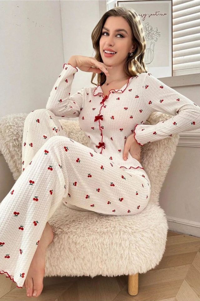 Bella Notte Pamuklu Kurdale Detaylı Kiraz Desenli Pijama Takımı 7135