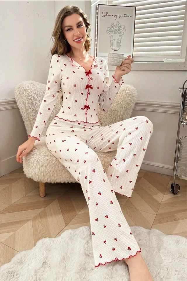 Bella Notte Pamuklu Kurdale Detaylı Kiraz Desenli Pijama Takımı 7135