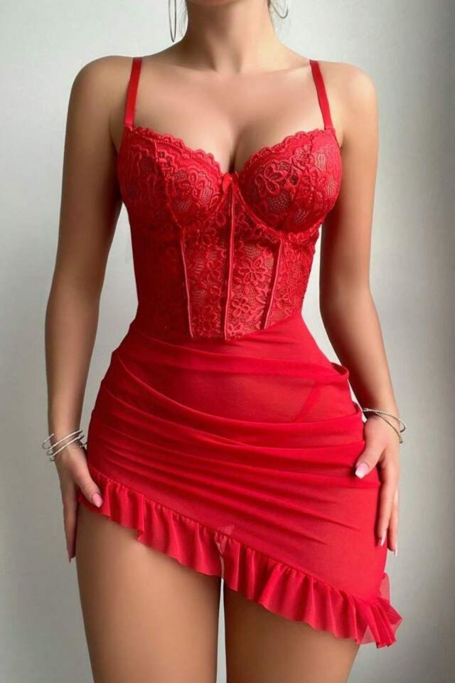 Bella Notte Kırmızı Asimetrik Kesim Fırfırlı Gecelik 15621