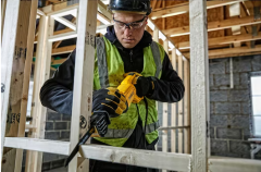 DEWALT 1100W PANTER TESTERE