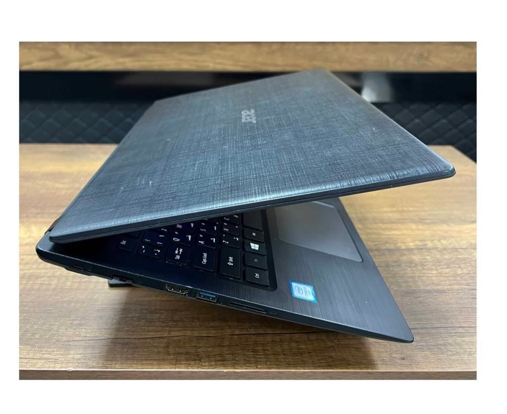 Acer Aspire A315-51-39X7 İ3-6006U 4GB 120GB 15.6 - i3 6.Nesil Notebook Pc (Siyah) 2.el