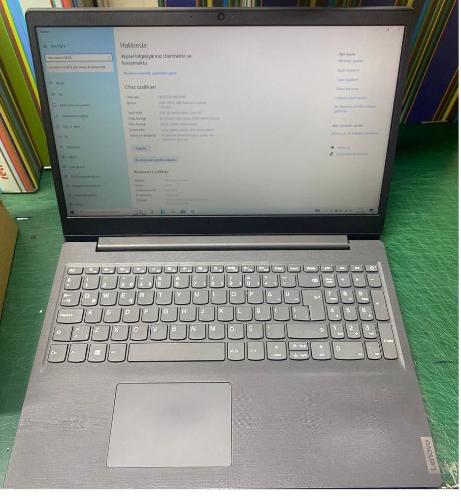 Lenovo İdeapad V15-Ada 82C7 Amd 3020e 8GB/128GB SSD 15.6'' Laptop Pc (2.el)