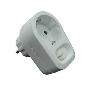 1 Lİ ANAHTARLI 16A 250V ADAPTÖR