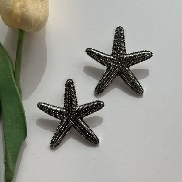 Eskitme Model Tırtıklı Deniz Yıldızı Küpe