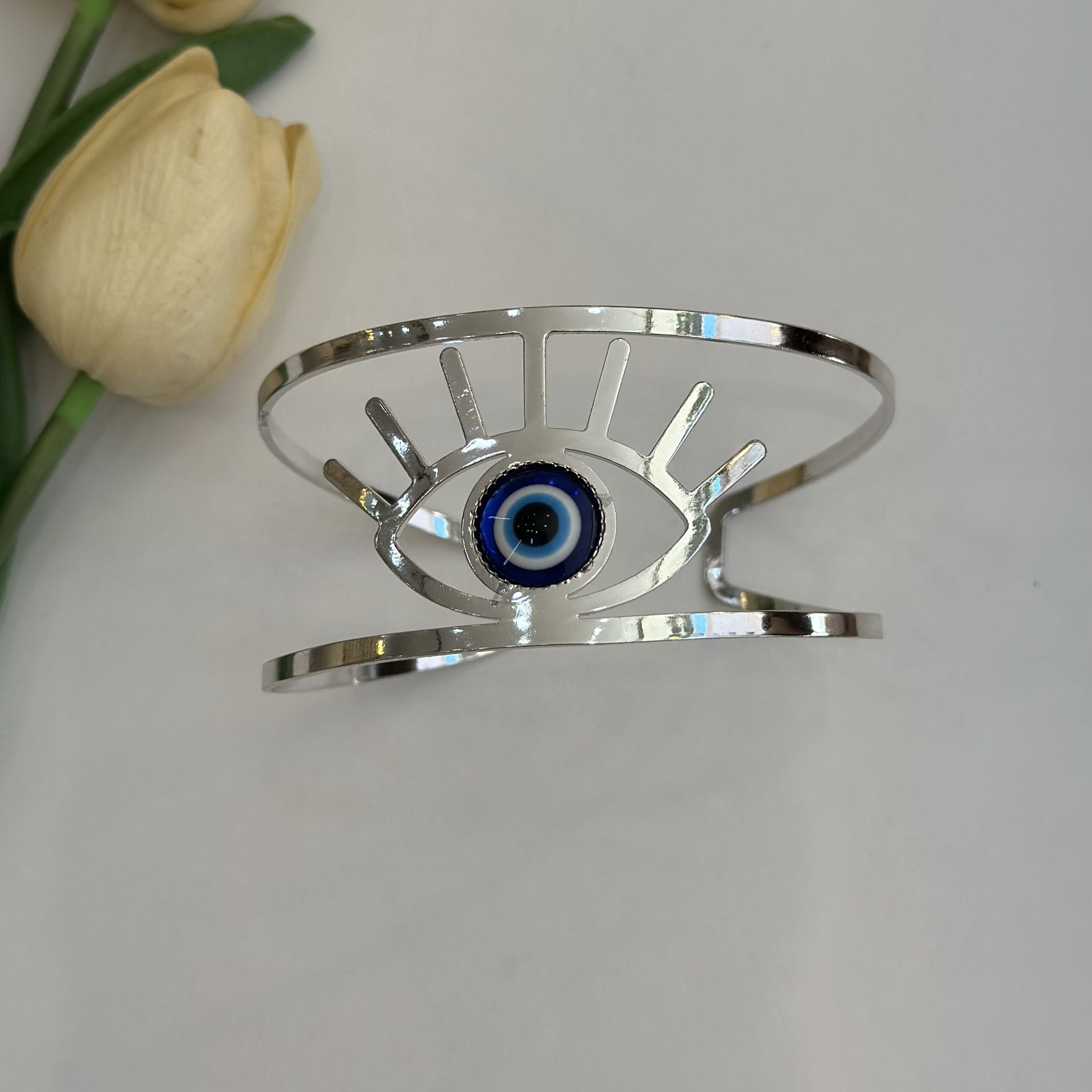 Silver Göz Detaylı Pazuluk