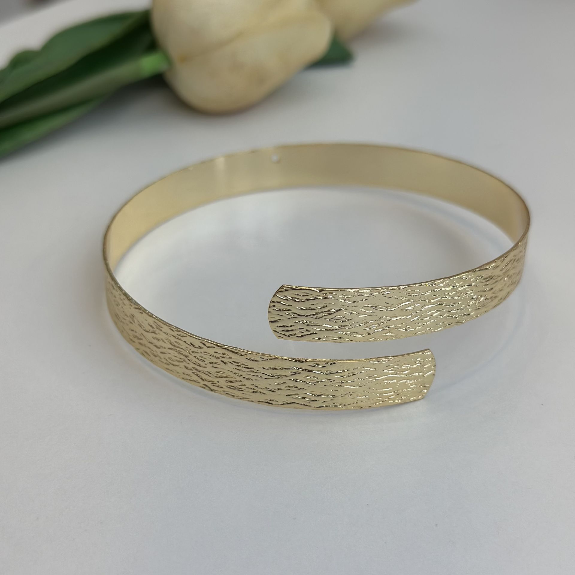 Ezme Plaka Model Gold Pazuluk