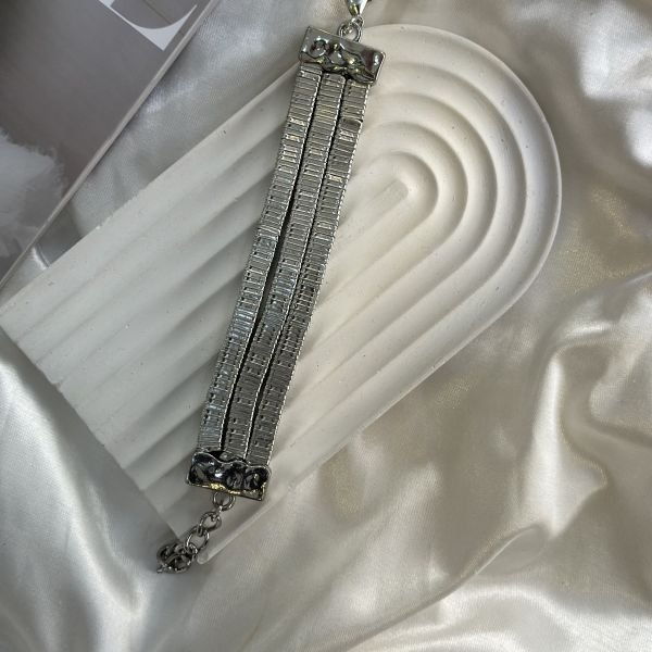 Üçlü Görünümlü Kesik Plaka Bileklik (26 cm)