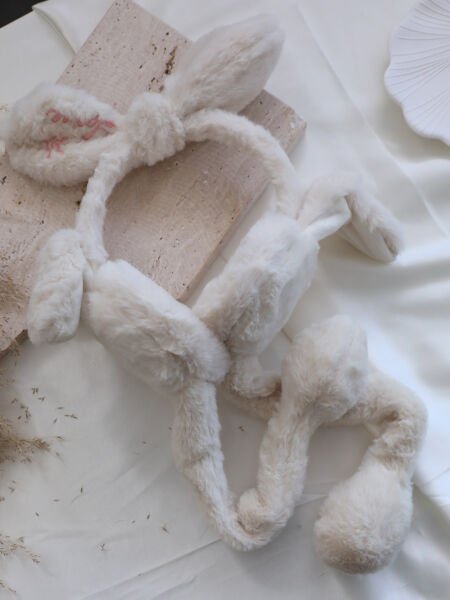 Hareketli Peluş Kulaklık
