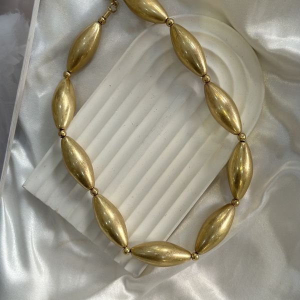 Eskitme Badem Model Plaka Kolye Gold-Silver