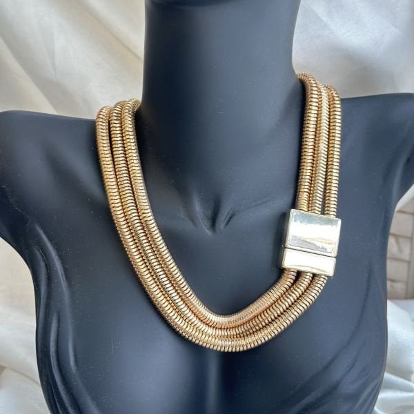 Çoklu Görünümlü Tırtıklı Boru Kolye Gold-Silver