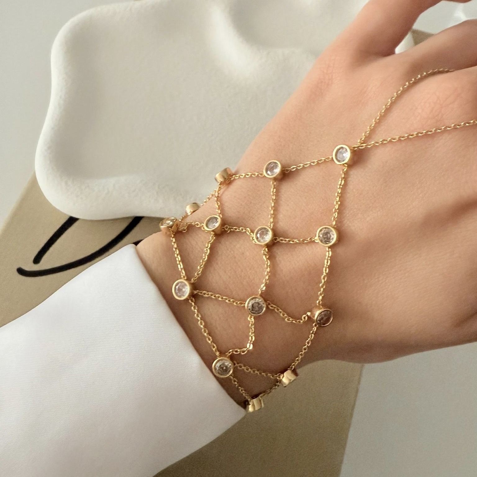Taşlı Gold Şahmeran