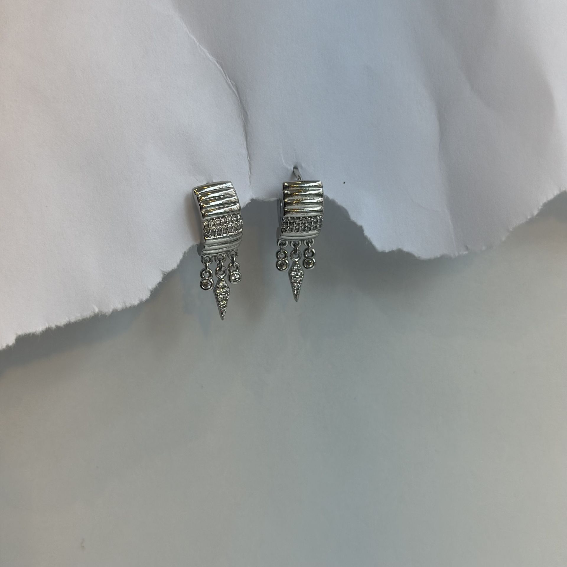 Zirkon Taşlı Sallantılı Silver Xuping Halka Küpe