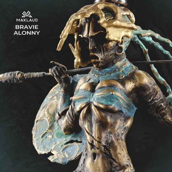 MAKLAUD BRAVIE ALONNY HOOKAH