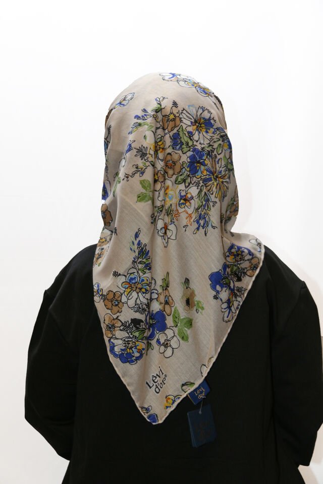 Alcanavm LeviDor Krem Çiçek Desenli Eşarp 9692580128937