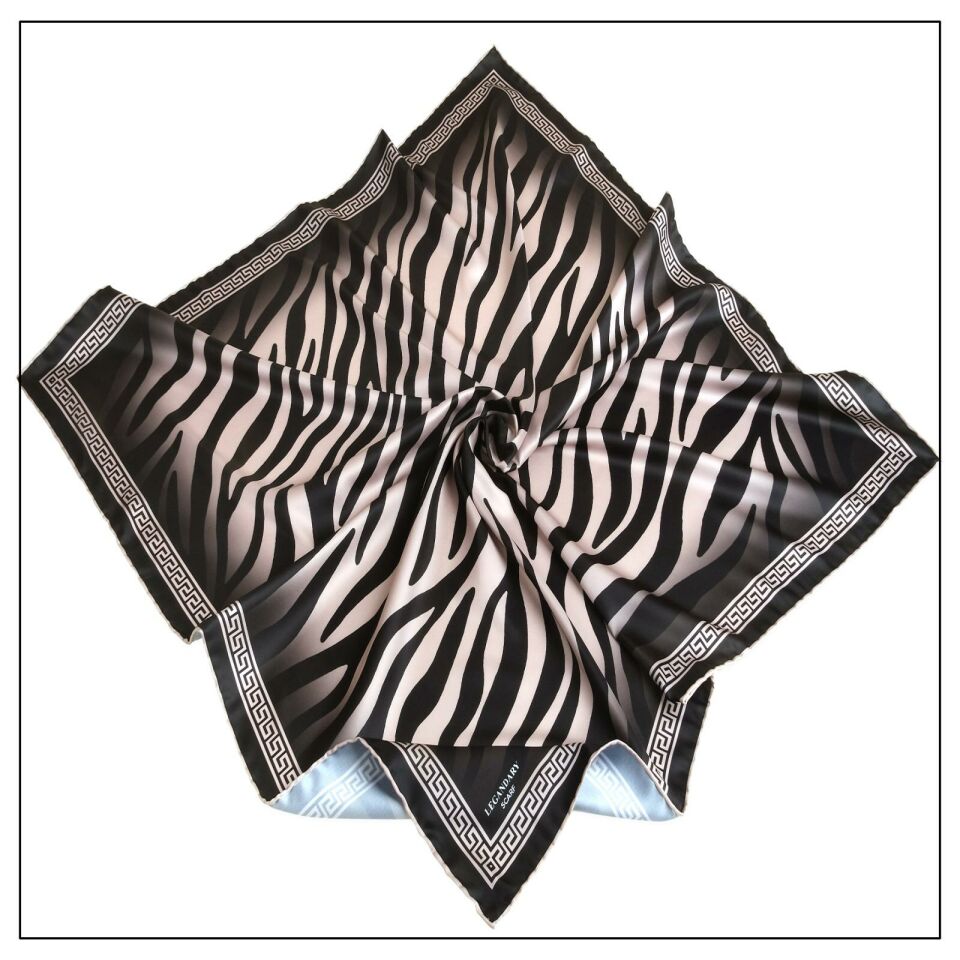 Alcan Avm Legandary Scarf  Zebra desenli Siyah Beyaz Desenli Eşarp