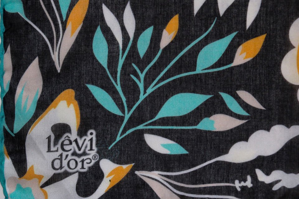 Alcanavm LeviDor Siyah Çiçek Desenli Eşarp