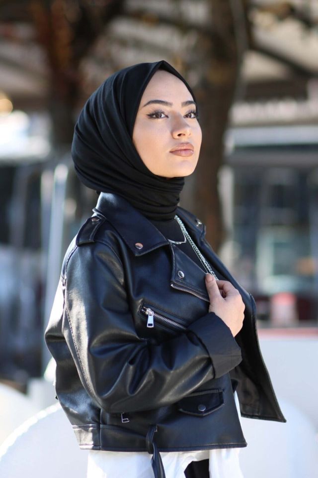 Tesettür Penye Şal Modeli - Siyah
