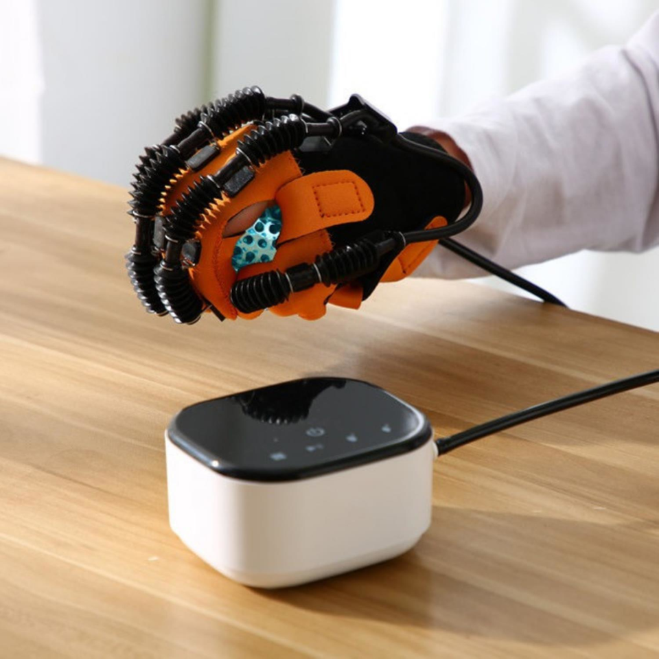 El Egzersiz Rehabilitasyon Robotu Kiralama (9 Aylık )