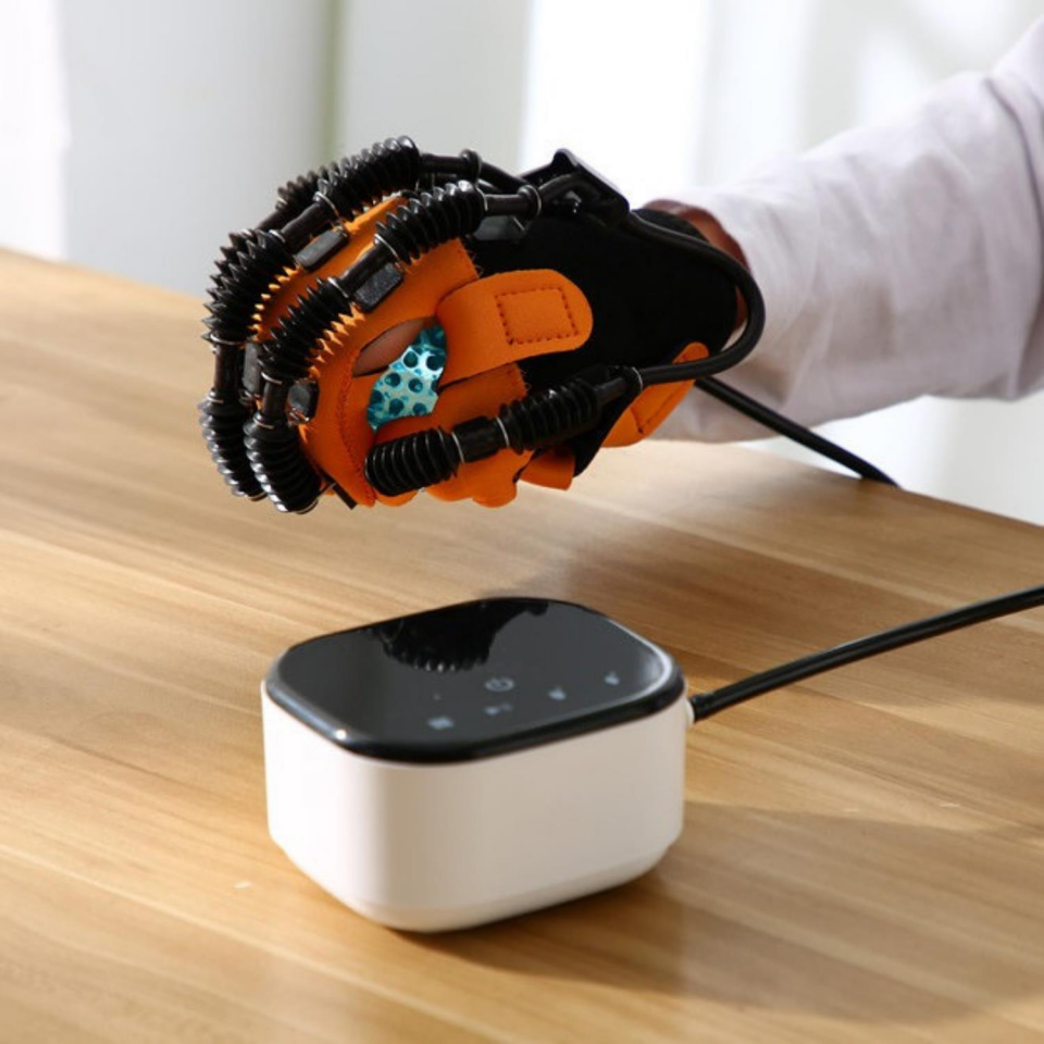 El Egzersiz Rehabilitasyon Robotu Kiralama (3 Aylık )