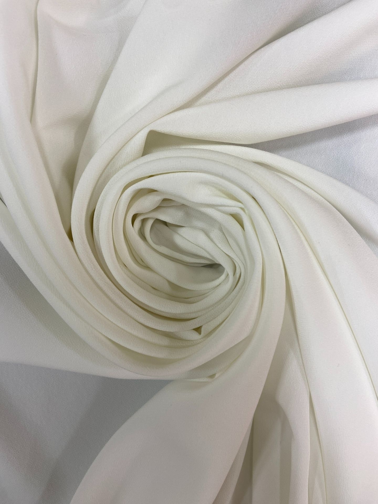 Sentetik Krep Double Mongol Kumaş Off-White (col-01)