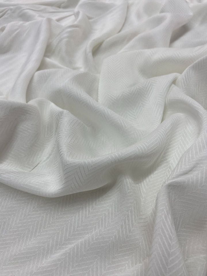 Vegan İtalyan Brokar Viskon Jakar Kumaş Off-White (col-2024-5009)
