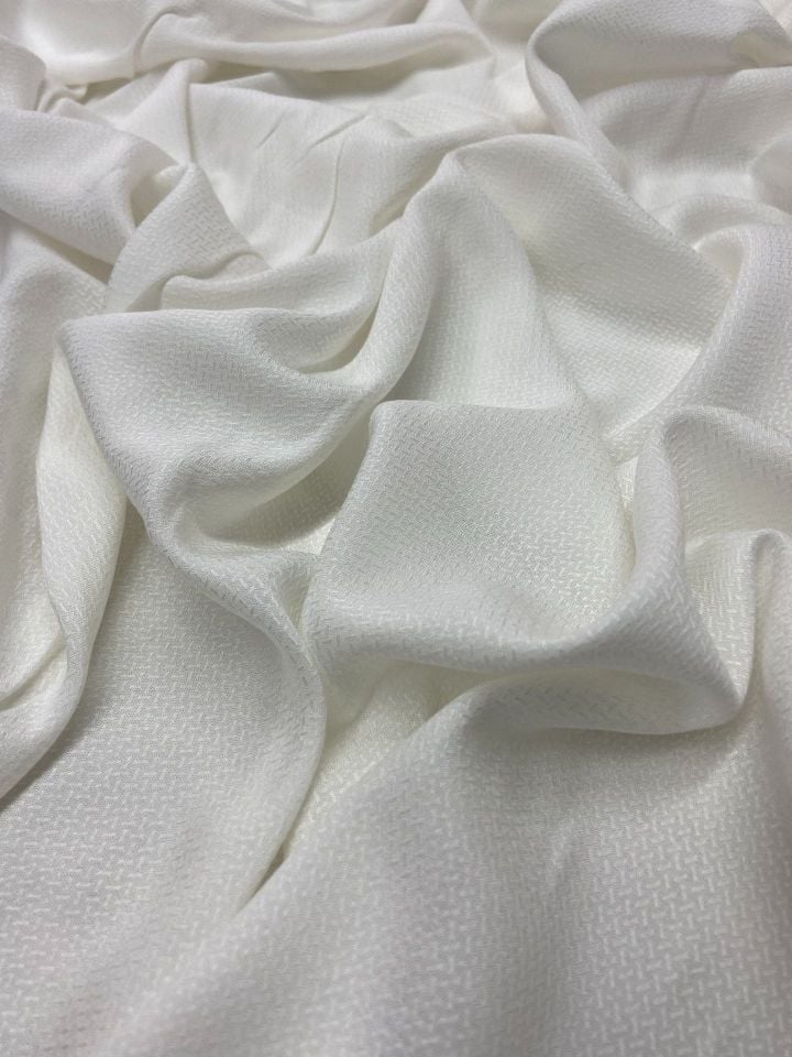 Vegan İtalyan Brokar Viskon Jakar Kumaş Off-White (col-2024-5007)
