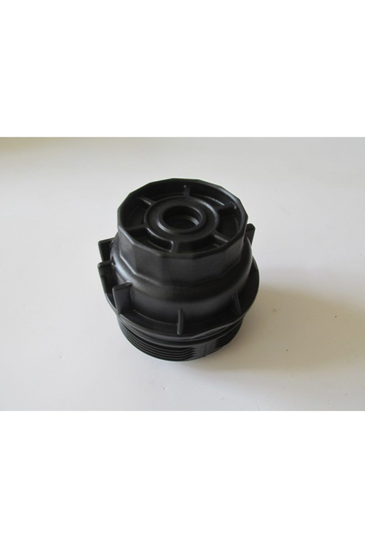 Toyota Corolla- Nde180- 13/18; Motor Yağ Filtre Kapağı (d-4d Dizel) (plastik)