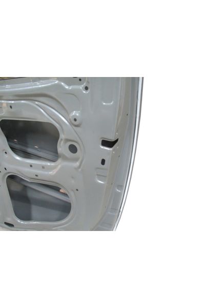 Toyota Hilux Pick Up Vigo D4d 05/11 Arka Kapı Komple Sağ Gri Boyalı/çelik Barlı(iceli)(yan Sanay