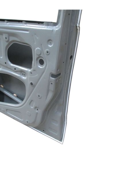Toyota Hılux-pıck Up Vıgo-d4d 05/11;ön Kapı Komple Sağ Gri Boyalı Çelik Barlı(çift Kabin 67002-0k010