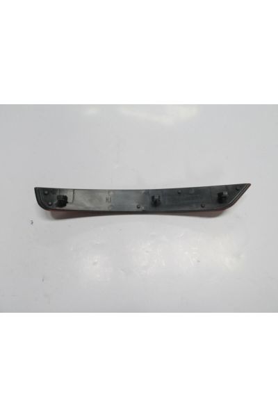 Volkswagen Golf- 6- 09/12; Arka Tampon Reflektörü Sağ Kırmızı (GTI)(ELLA) 5k0945106h