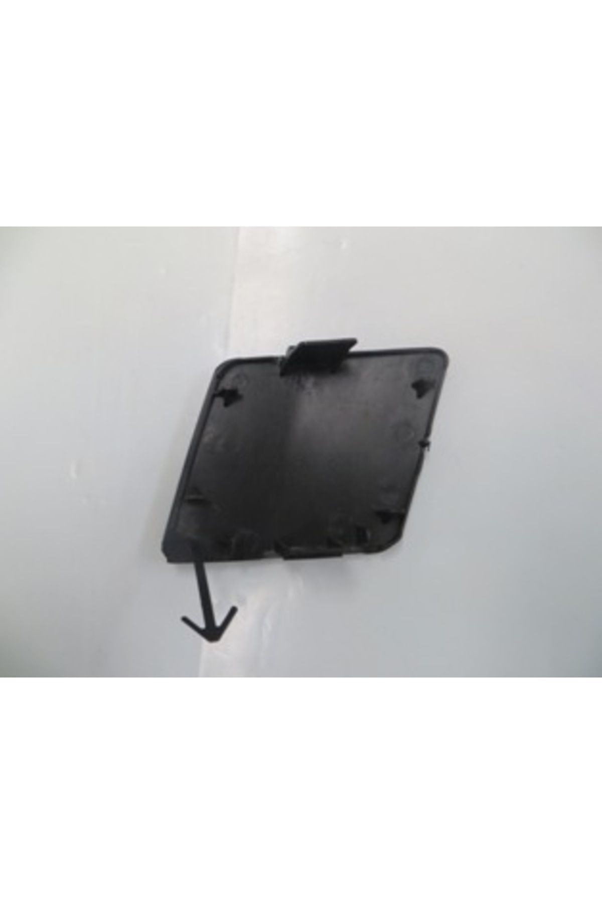 Toyota Yaris 09/11 Ön Tampon Çeki Demiri Kapağı Siyah (Tw)