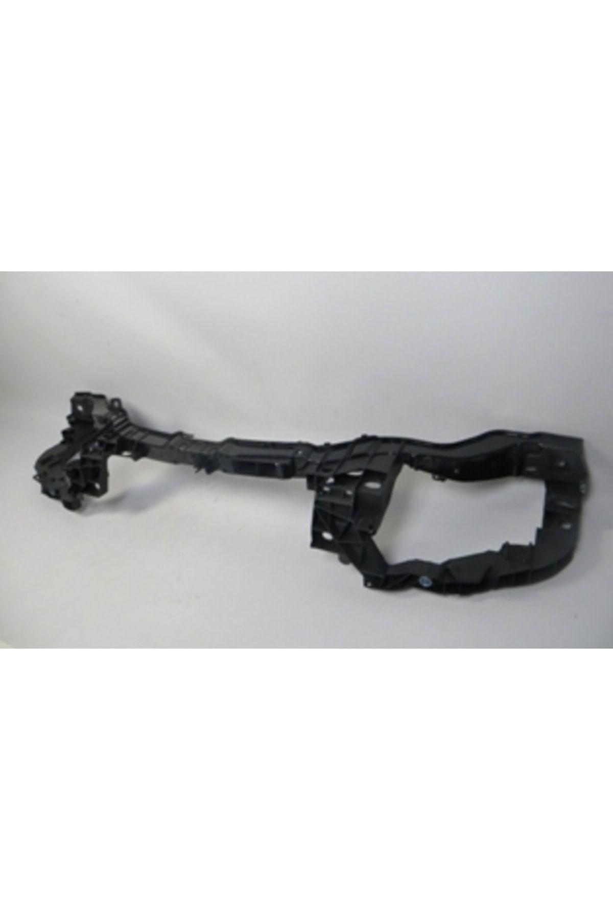 Ford Focus- Sd/hb- 12/14; Ön Panel Plastik/far Yuvalı (sımyı)