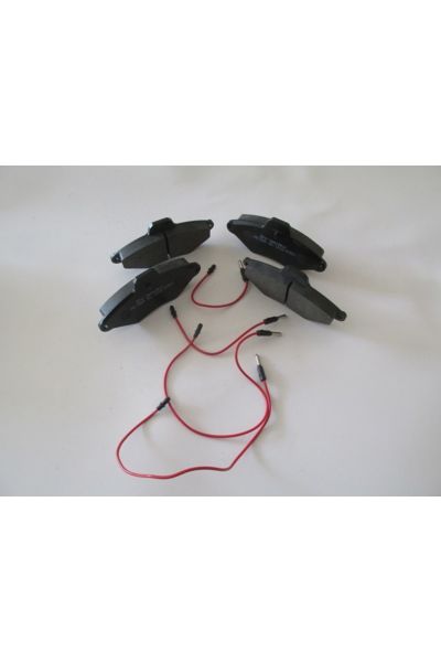 Citroen Xantia 93/98 Ön Fren Balatası (4 Kablolu) (Disk)(130