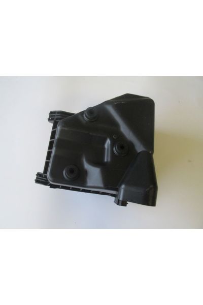 Toyota Auris 13/15 Hava Filtre Kutusu (Kabini) (Dizel Tip)