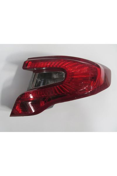Fiat Egea Sd 15/20 Dış Stop Lambası Sağ Kırmızı/beyaz (Mars)